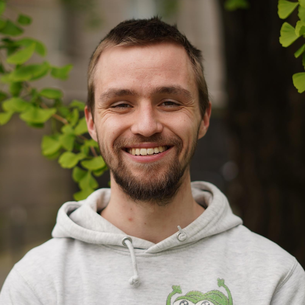 Ansprechpartner 3